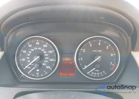 2015 BMW X1 Sdrive28I из США, поврежденный, VIN WBAVM1C54FV316095